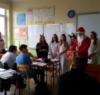 Mikołaj zawitał do maturzystów