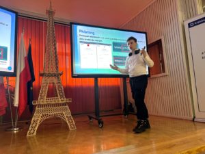 Cyberbezpieczeństwo Tydzień Bezpieczeństwa 2025 (3)